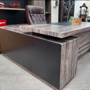 Elegance Executive Table